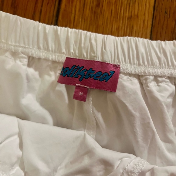 Edikted Lace Ruffle Microshorts - Picture 3 of 5